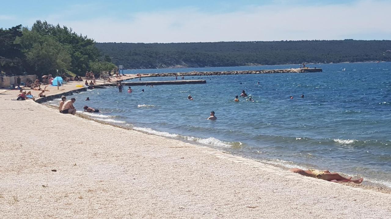 Babaloo Beach Apartments Gornji Karin Exteriér fotografie