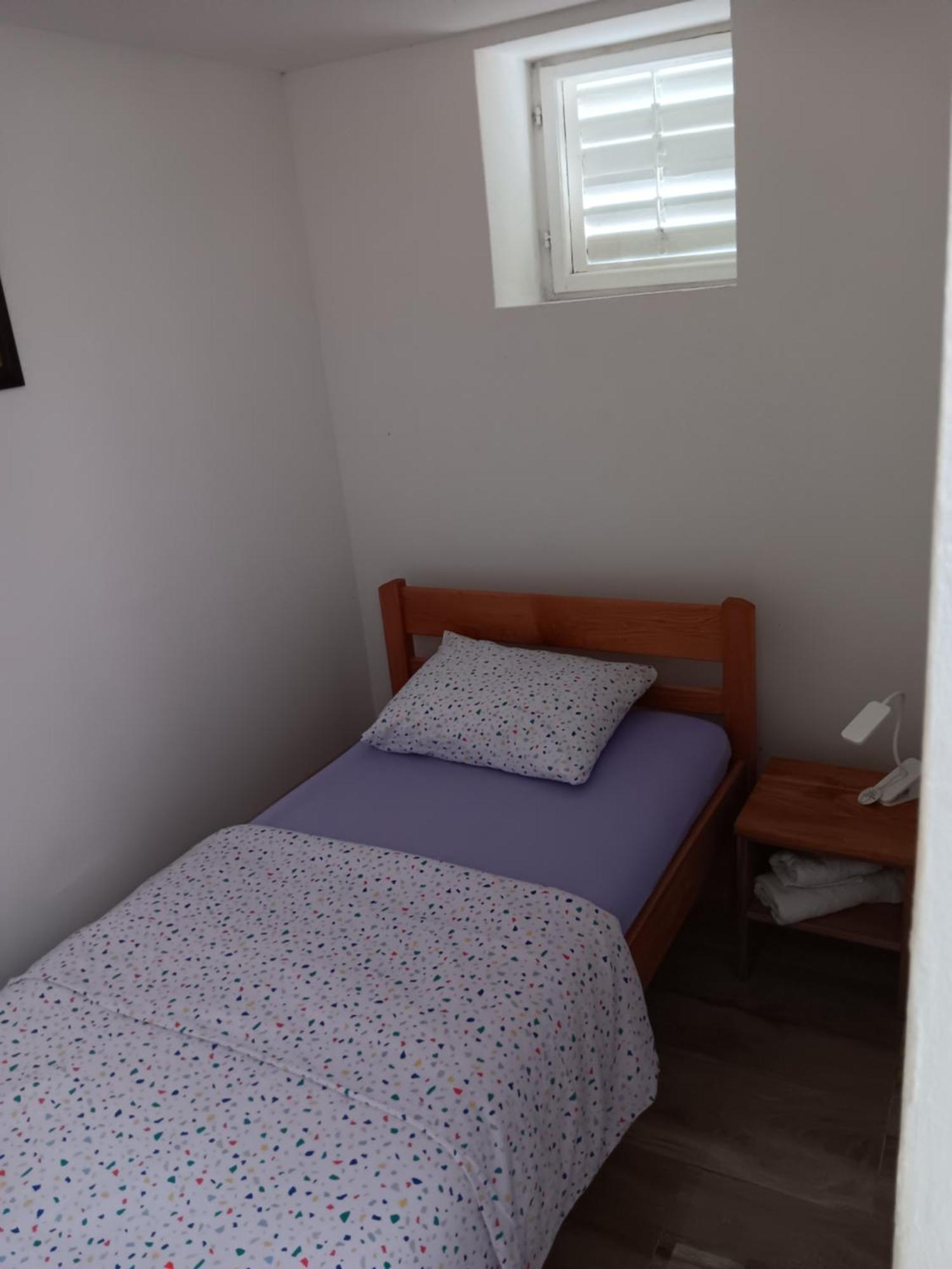 Babaloo Beach Apartments Gornji Karin Exteriér fotografie